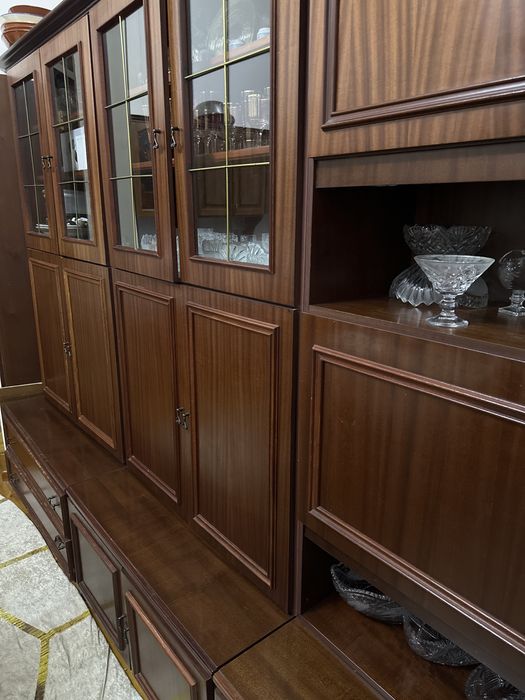 Мебель/красное дерево