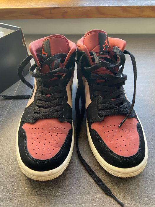 Jordan 1 Mid Canyon Rust
