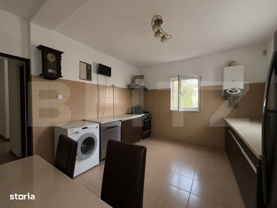 Proprietate S+P+E, 350 mp teren, spatii comerciale si potential pensiu