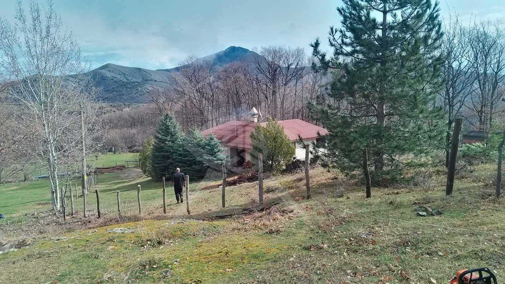 Продава се Парцел в с. Русалско, Област Кърджали - 6500 кв.м за 25 €/кв.м - Снимка #2