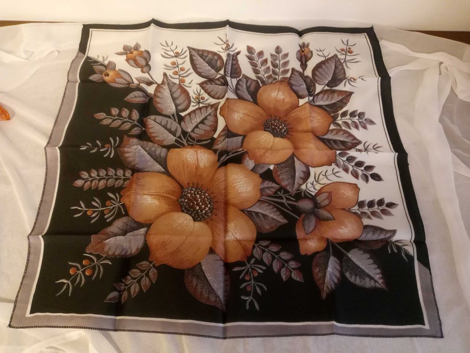 Янги румоллар 2дона 40минг+сумка ва янги тасбех БЕПУЛ