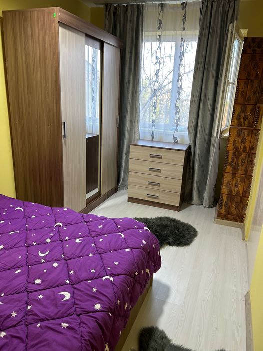 Vând apartament