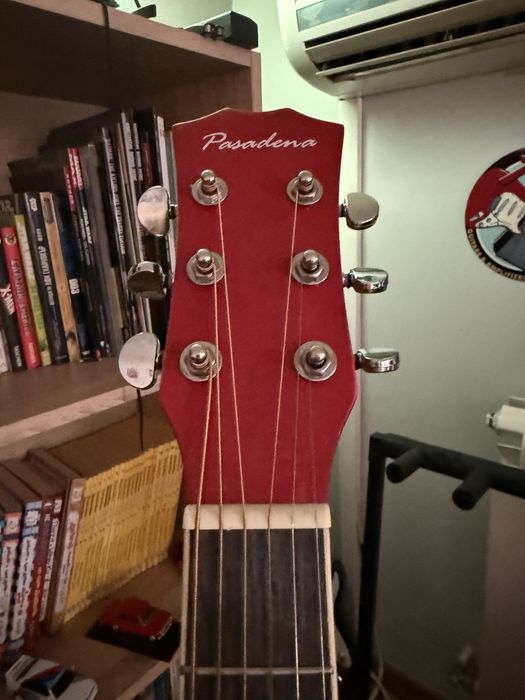 Pasadena Акустична Китара