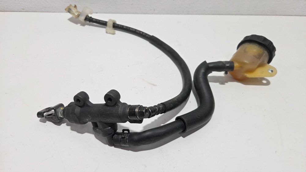 stop capace motor Honda Hornet 2007 2008