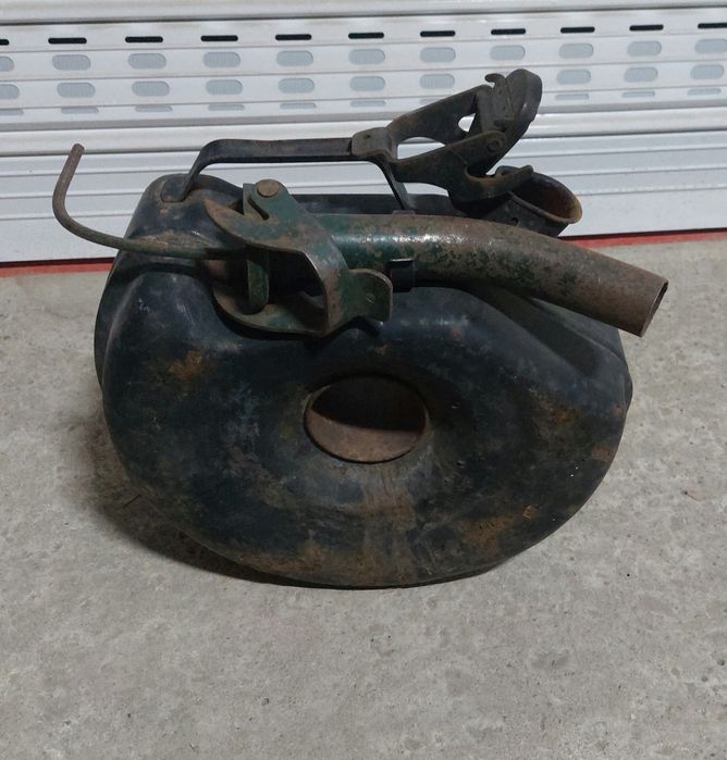 Резервна туба за гориво ВМW
оригинална