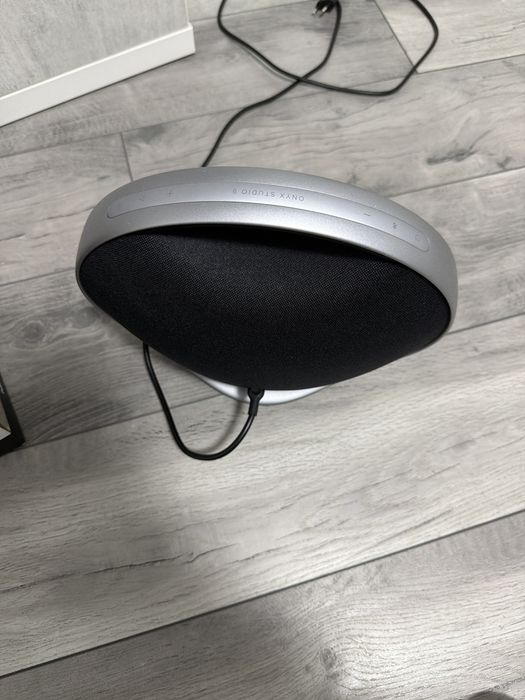 Harman Kardon Onyx Studio 9