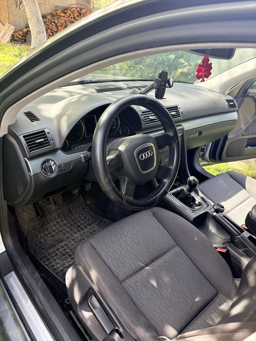 Audi A4 quattro