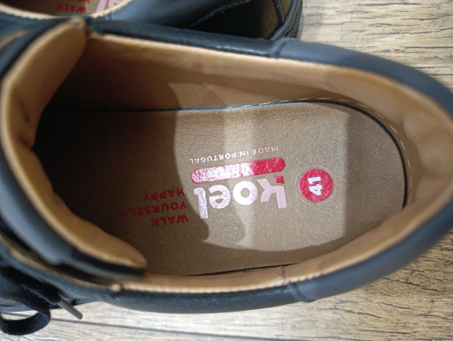 Продам кроссовки кожаные Koel barefoot Нидерланды