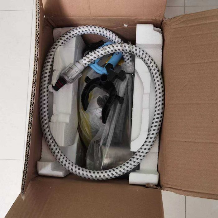 Qopqoq etiketka, кришка этикетка, этикетировщик для колпачков