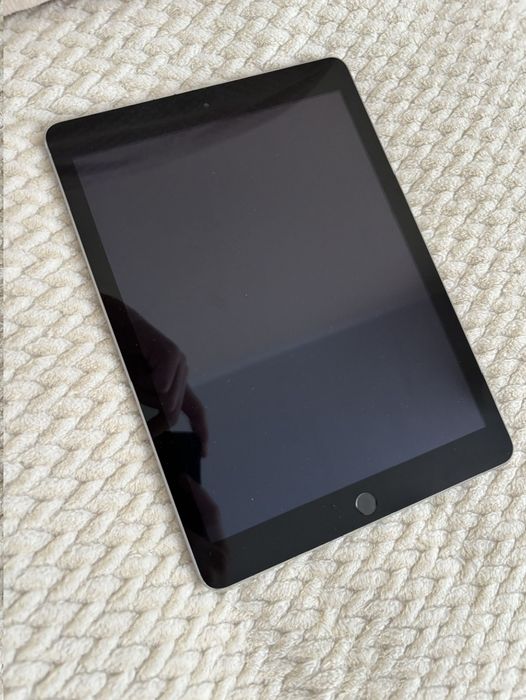 IPad 32gd все работает