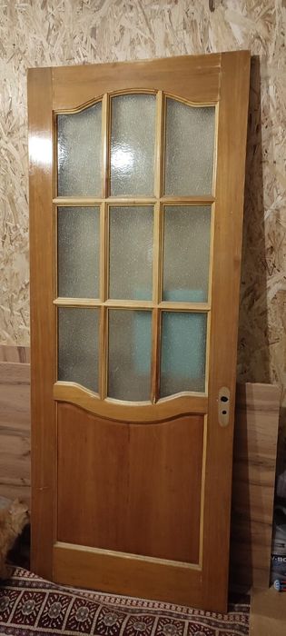 Продам межкомнатные двери