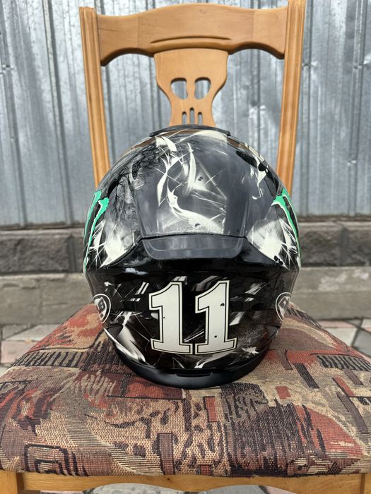 Шлем Cirus в раскраске Monster Energy