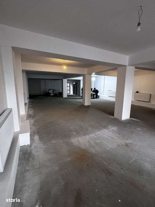 Spatiu comercial de inchiriat, 180 mp, zona Centru