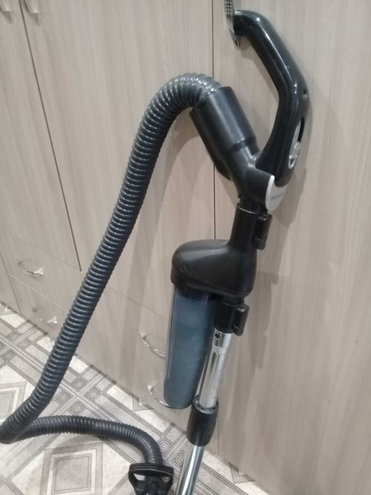 Продам пылесос Samsung