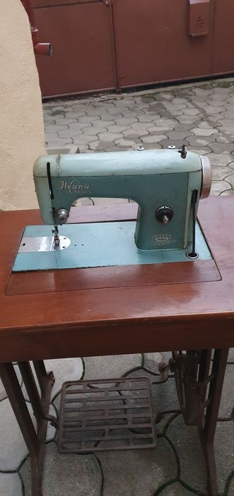 Masina de cusut Ileana