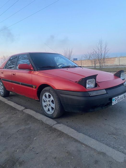 Продам Мазда 323
