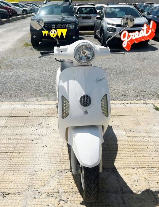ПРОДАВАМ  -   Vespa SIENA 50