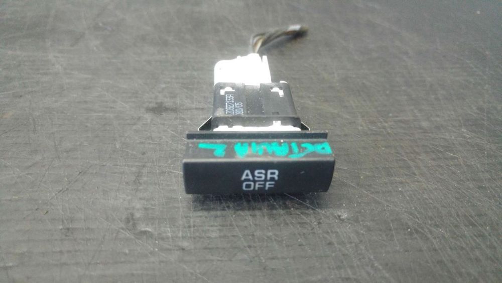 Buton asr skoda octavia 2 1z3 1z0927133a