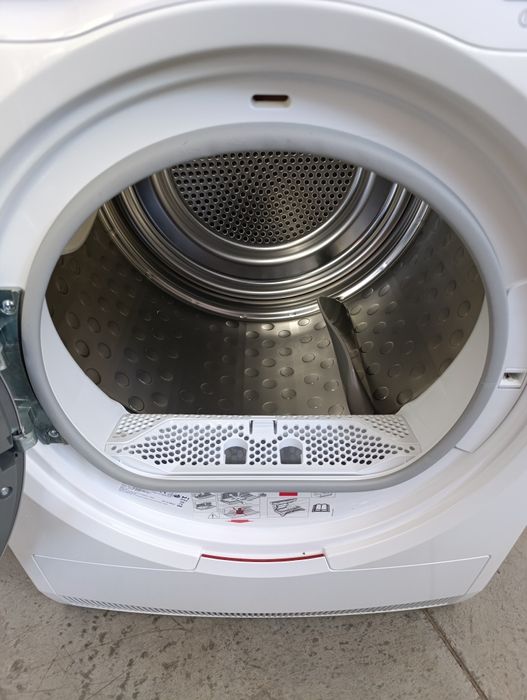 Сушилня AEG 8000 Термопомпа 9кг