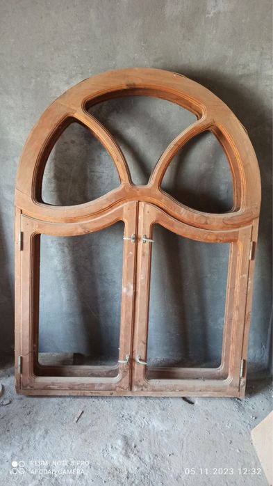 Taxta Romlar sotiladi.