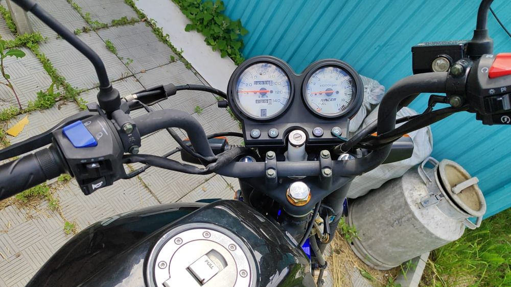 Продам мотоцикл Racer 150c