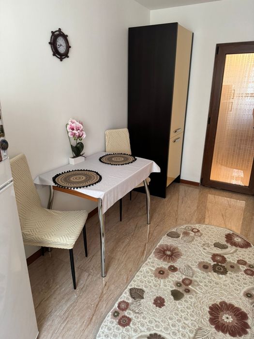 Inchiriez apartament 2 camere în Năvodari
