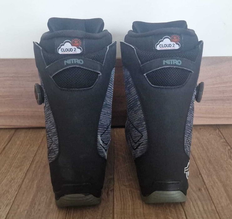 Boots snowboard Nitro Sentinel dublu Boa, marimea 45, aproape noi