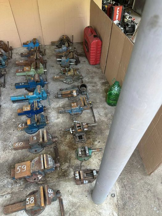 Menghina rotativa, fixa