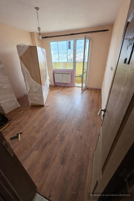 Дава се под наем Тристаен апартамент в София, Красно село - 85 кв.м за 680 € - Снимка #2