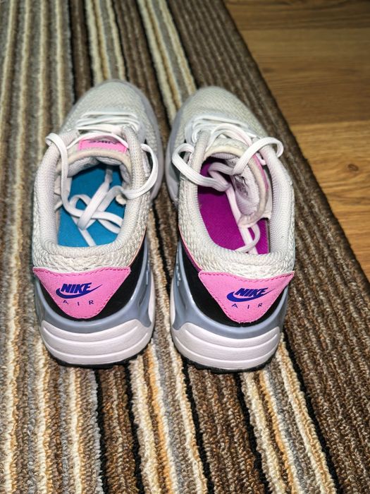 Vând adidași Nike Air Max SYSTM – Mărimea  35.5