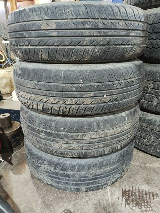 Продам комплект шин на дисках