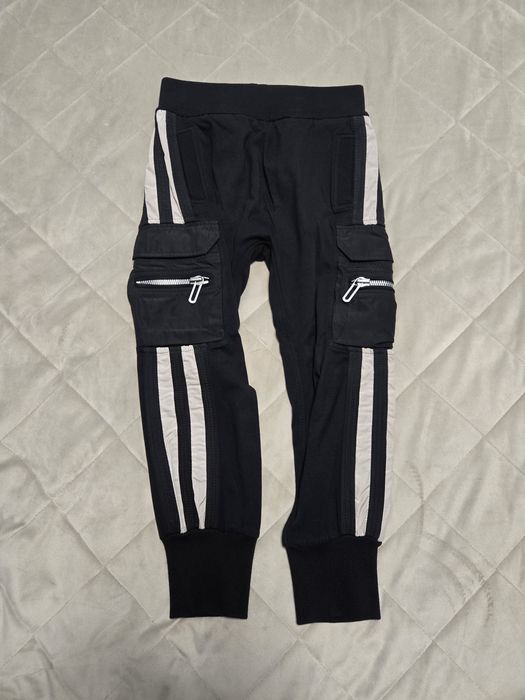 Pantaloni made by society