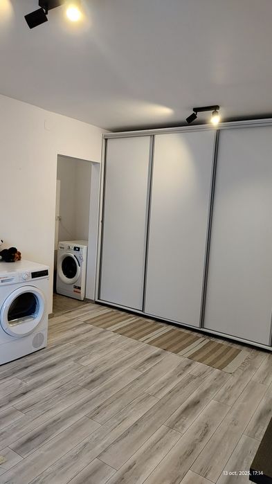 Apartament 2 camere semidecomandat