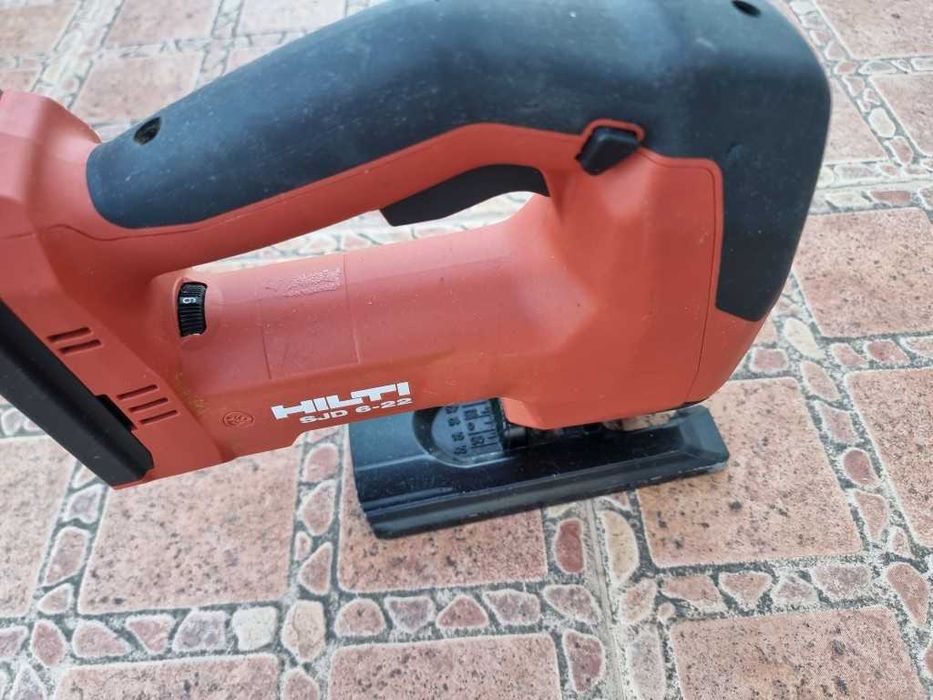 Hilti SJD 22A - SJT 22A  NURON - акумулаторен прободен трион / зеге/