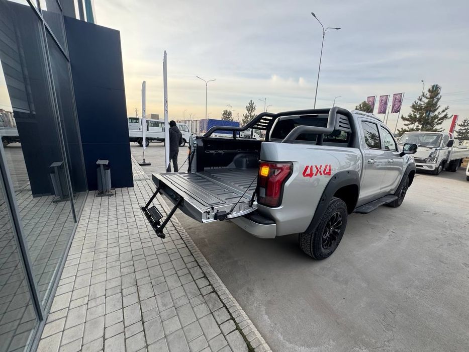 Pikup Tunland V9 3 yil kafolat yoki 100 km yurish masofasi.