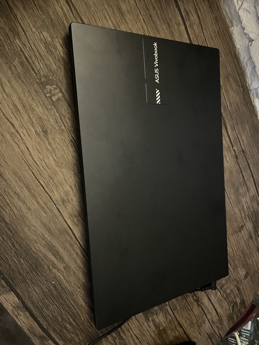 Laptop ASUS VivoBook 15