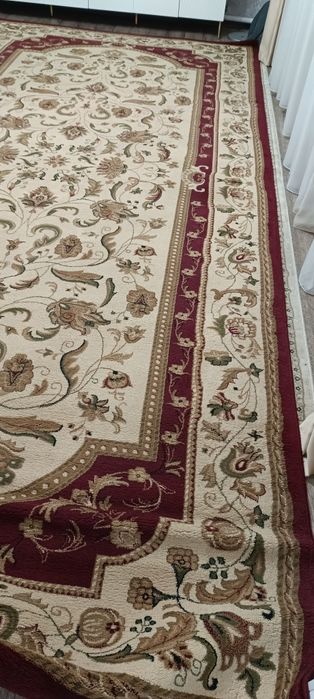 Ковёр в отличном состоянии