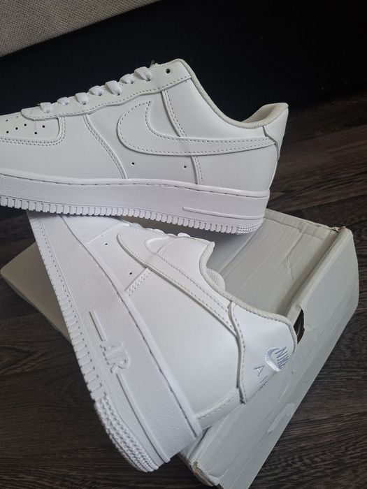 Air Force 1 Triple White