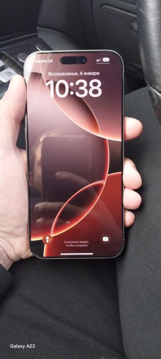 Iphone 16 Pro Max Gold