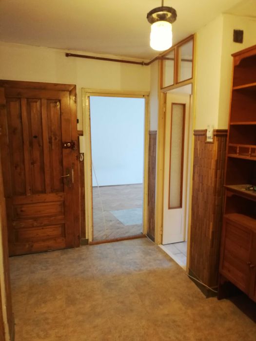 Vând apartament 2 camere, in Odorheiu Secuiesc, jud. Harghita