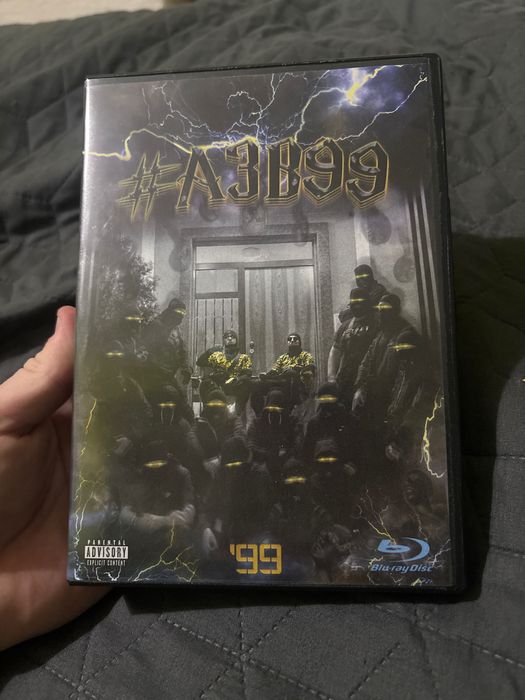 Album #АЗВ99 близнаците