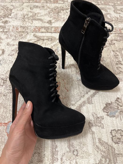 Стильные ботильоны Sergio Pucci 36р