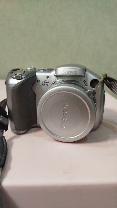 Canon PowerShot S2 IS