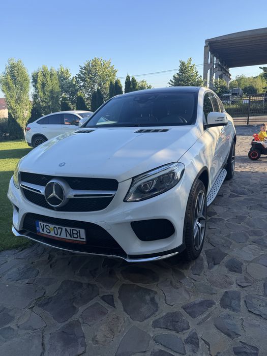 MERCEDES-BENZ GLE-Class 2016