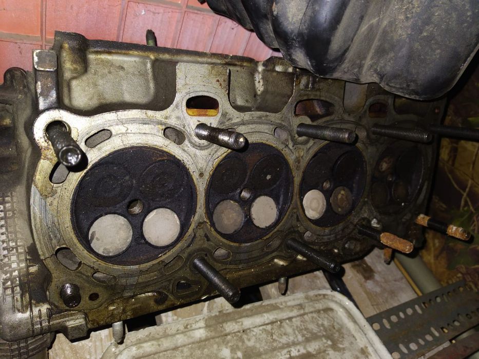 Продам двигатель тайота 2AF-FE