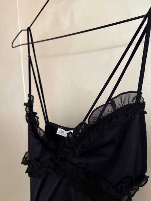 Zara бодита, топове