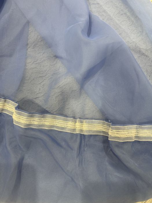 Продам Шторы 2000 тенге за 2 штуки