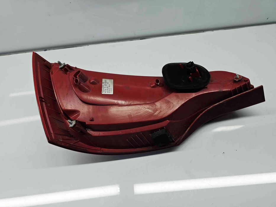 Stop haion dreapta Audi Q7 (4LB) [Fabr 2006-2014] Facelift 4L0945094F