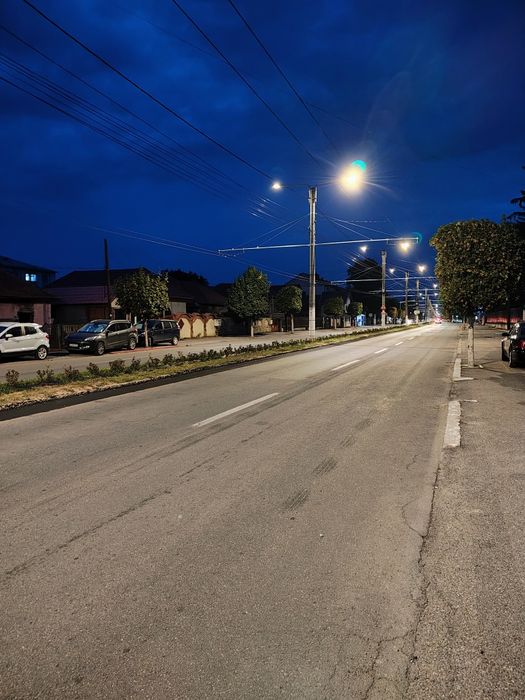 Spațiu comercial de închiriat – ideal pentru magazin / birou / salon