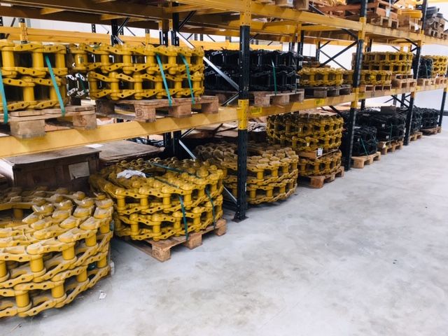 Lanturi senile role ghidaj roti motrice pt. Buldozere si Excavatoare